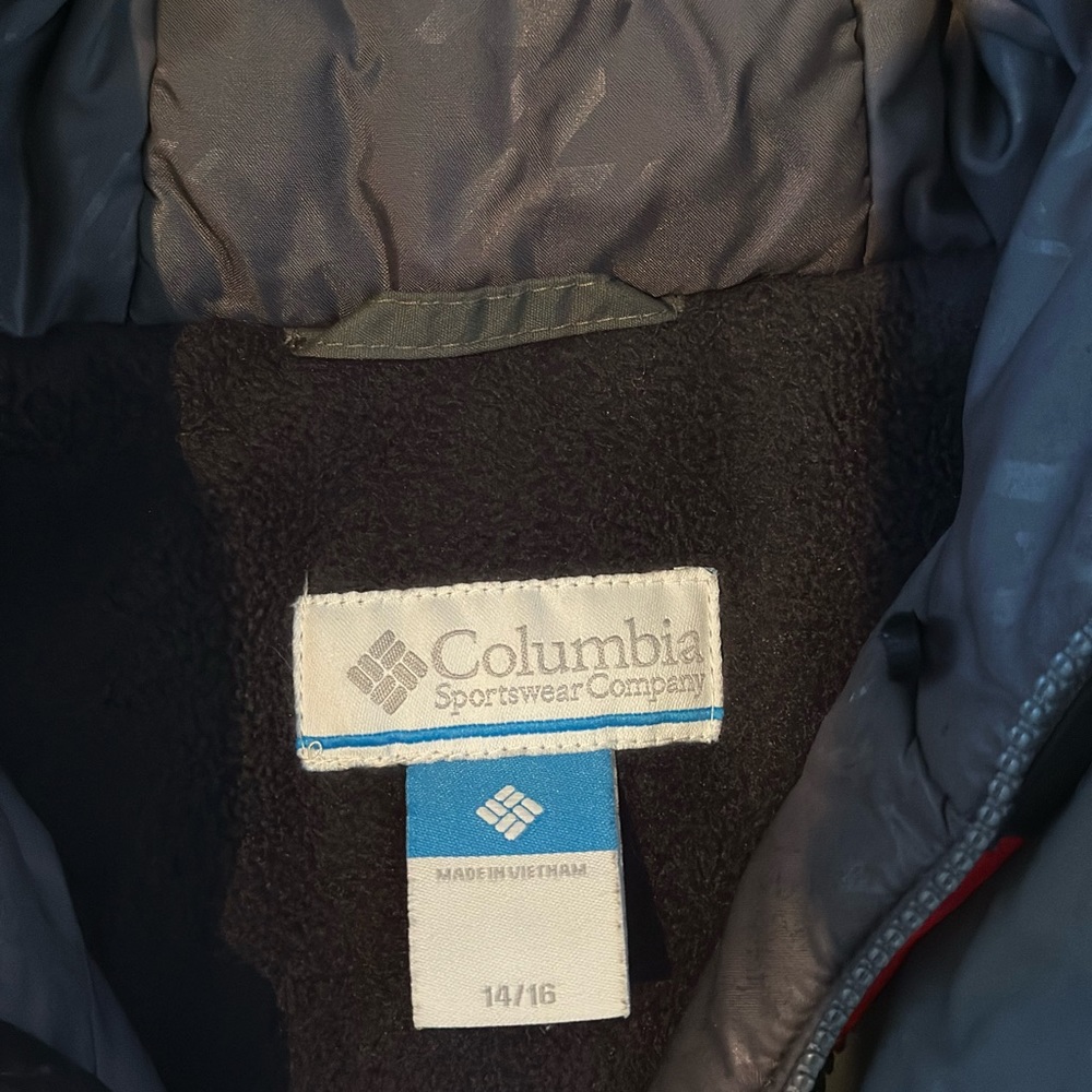 Kids Columbia snow jacket size 14/16